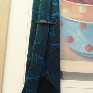 NEW VINTAGE ELAAN TIE.